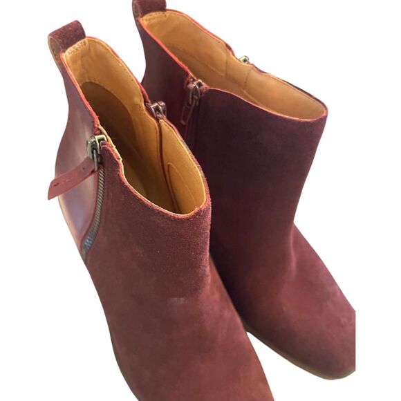 Crown Vintage Womens Suede Leather Burgundy Booties 8.5 Heel Zipper Classic - Picture 13 of 14